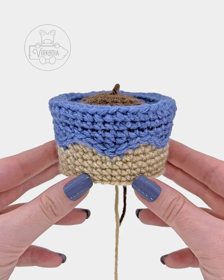 free crochet drip glaze pot amigurumi pattern tutorial of how the pot should look before the face