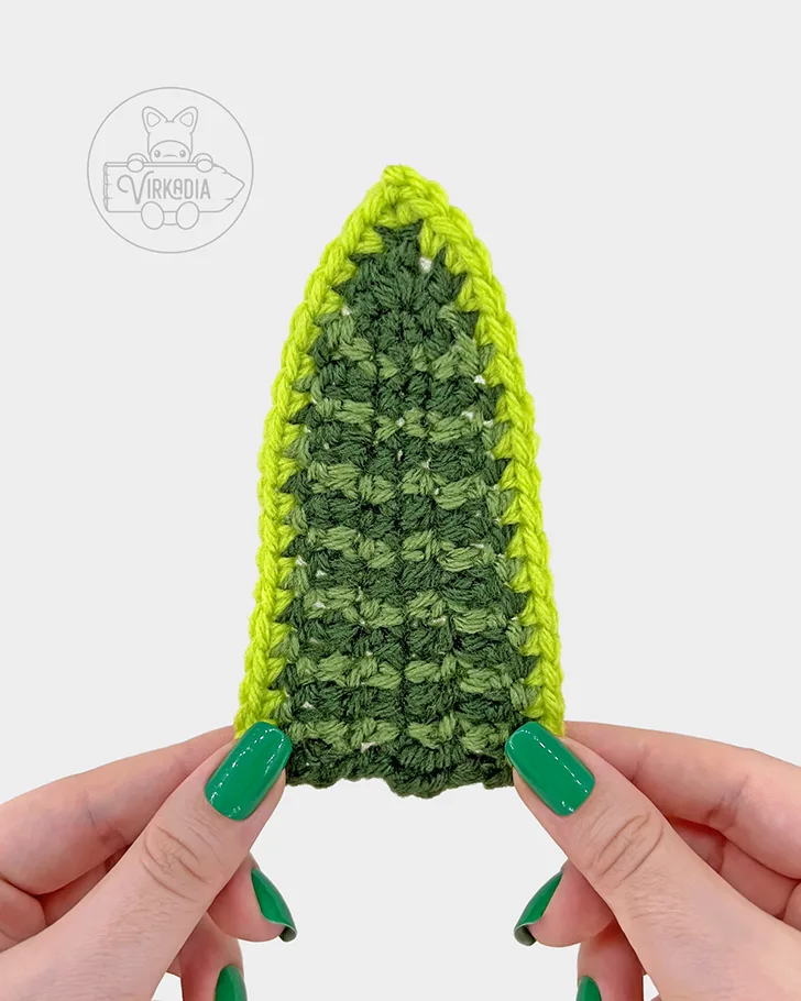 crochet snake plant amigurumi pattern tutorial of how the finished large leaf should look