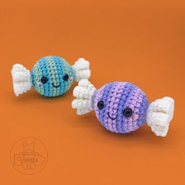 free crochet candy amigurumi plushies for Halloween decorations, DIY fall decor, and handmade gifts