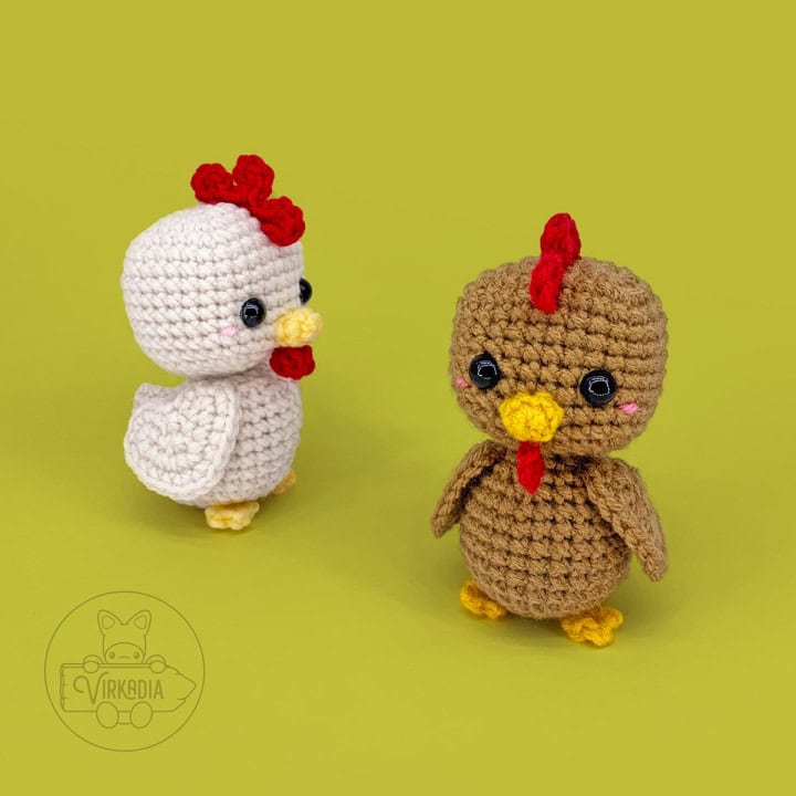 free crochet chicken amigurumi plushies for farmcore and cottagecore decorations, DIY gifts, animal decor, and spring crafts