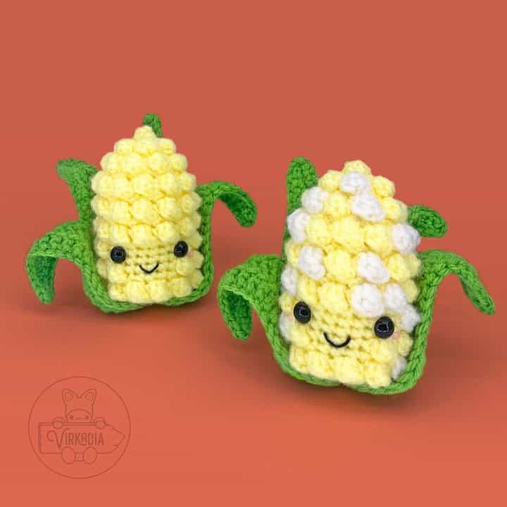 free crochet corn amigurumi plushies for Thanksgiving decorations, DIY fall decor, play food, and handmade holiday gifts