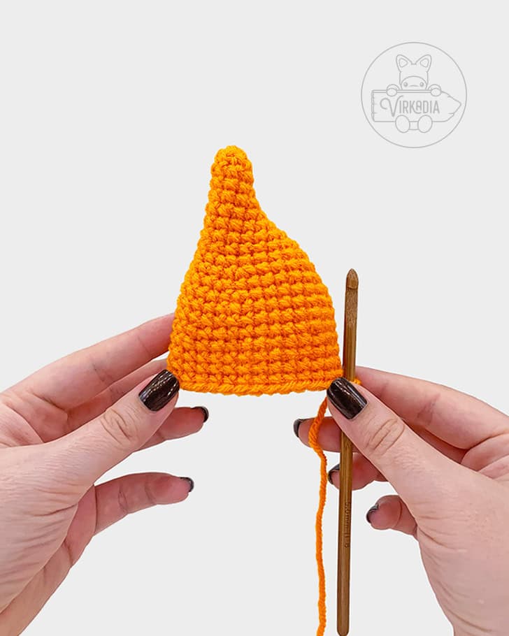 free amigurumi tutorial of what the flame should look like before adding the face