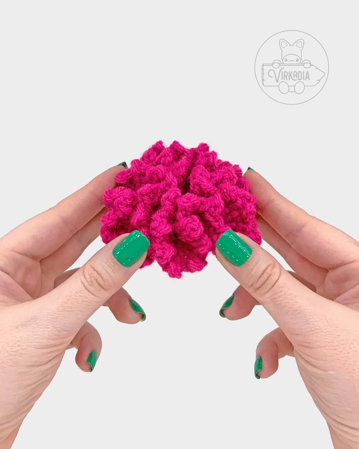 free crochet carnation amigurumi pattern tutorial demonstration of how the flower petals should look