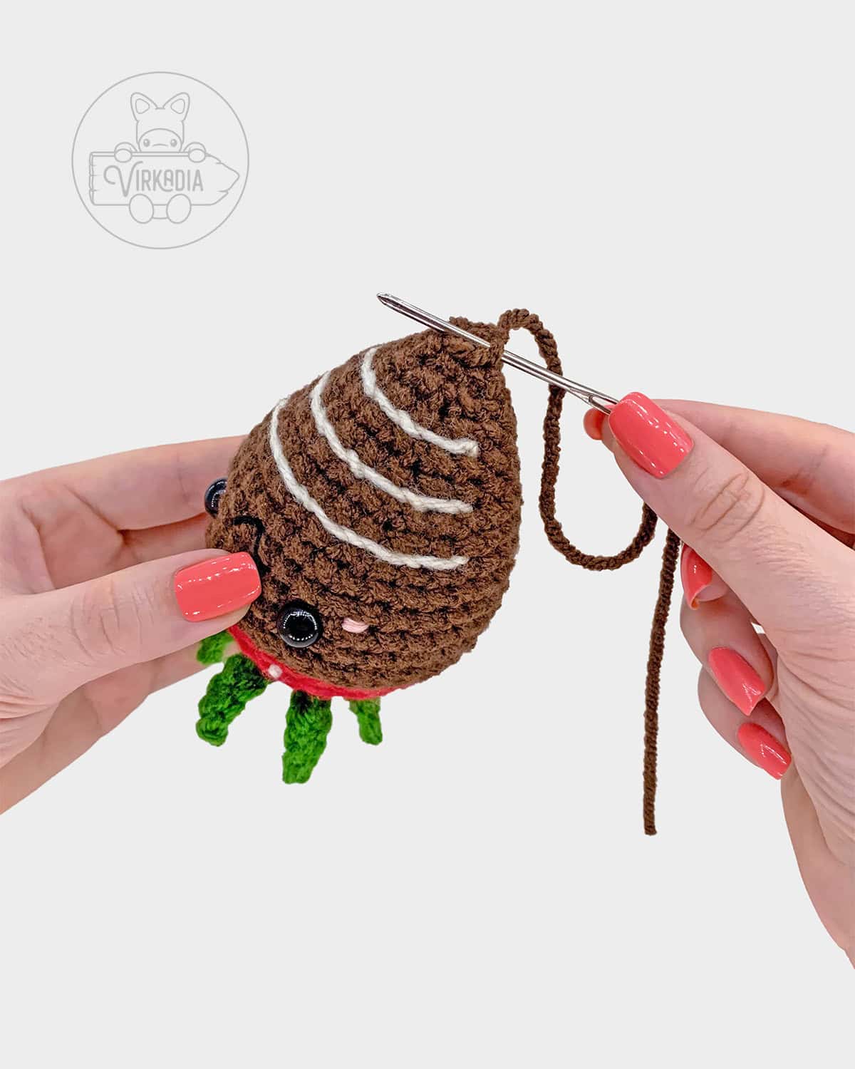 free crochet chocolate strawberry amigurumi pattern tutorial of how to sew the bottom closed