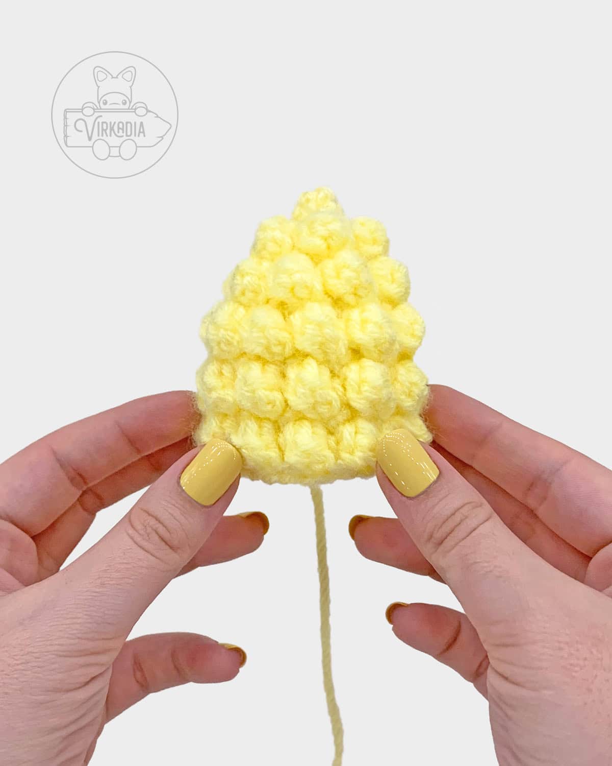 free crochet corn amigurumi pattern tutorial of how the first 13 rounds of the cob should look