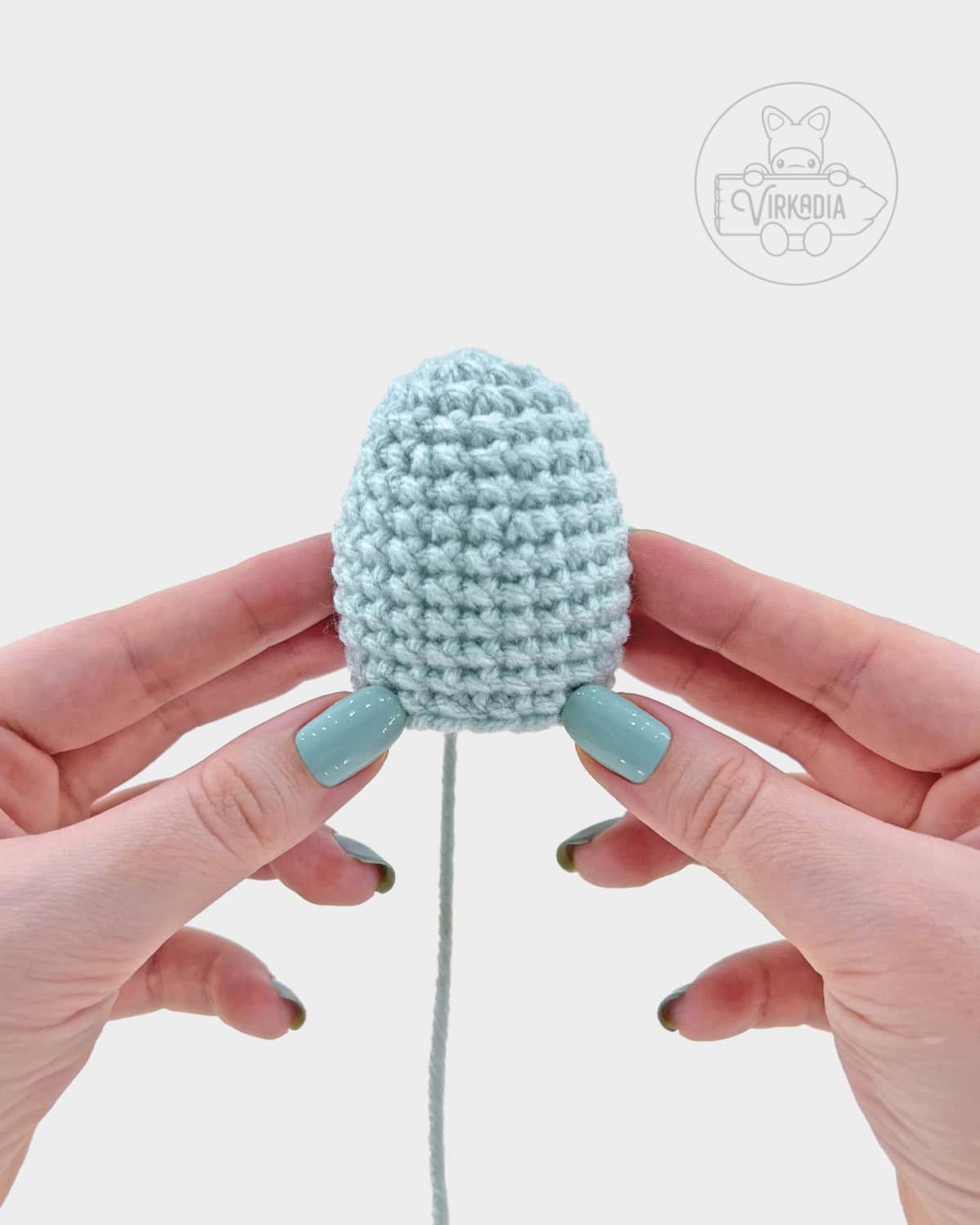 free amigurumi tutorial of how the first 13 rounds should look