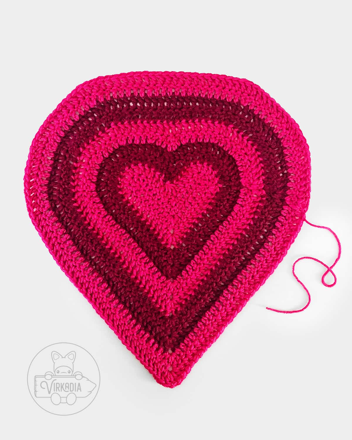 free crochet heart sweater tutorial of the first 10 rounds