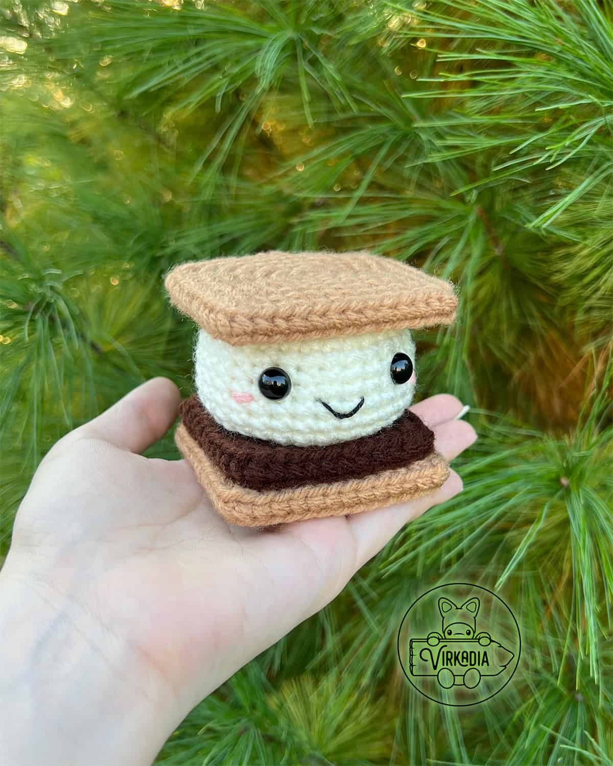 candid shot of free crochet s'more amigurumi plushie for summer crafts, camping decorations, DIY food decor, and homemade gifts