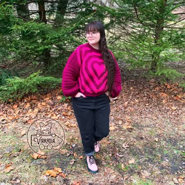 free crochet heart sweater pattern for Valentine's Day, romantic gifts, and holiday clothing