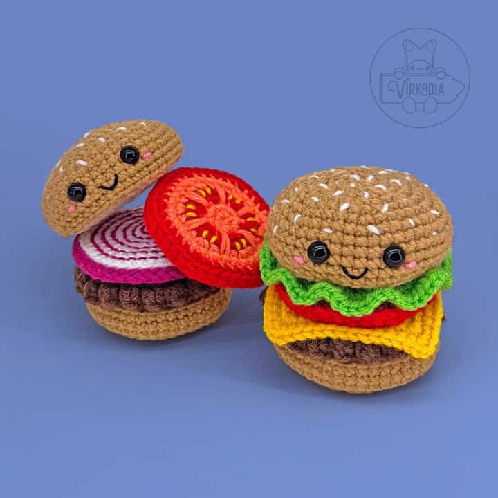 free crochet hamburger amigurumi plushies for DIY gifts, summer party decorations, and food decor