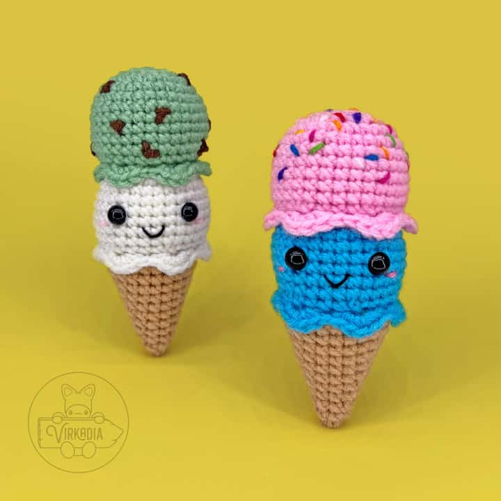 free crochet ice cream cone amigurumi plushies for DIY holiday gifts, summer party decorations and frozen dessert food decor