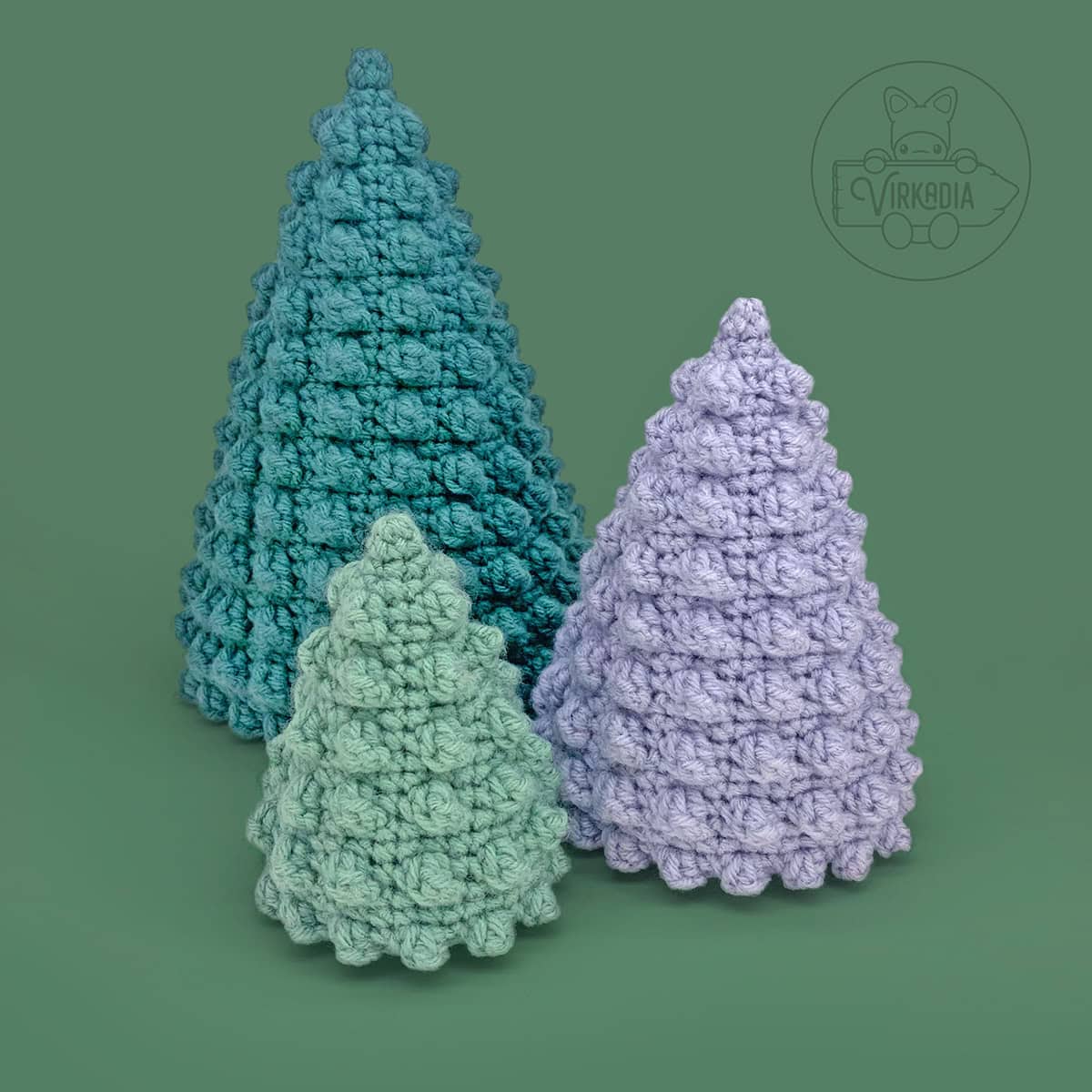 minimalist crochet Christmas tree amigurumi plushies set for Christmas decorations, DIY winter decor, and handmade holiday gifts
