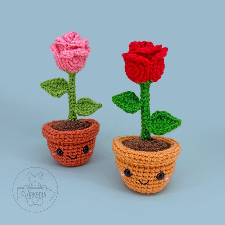 free crochet rose amigurumi plushies for DIY gifts, spring crafts, and plant decor