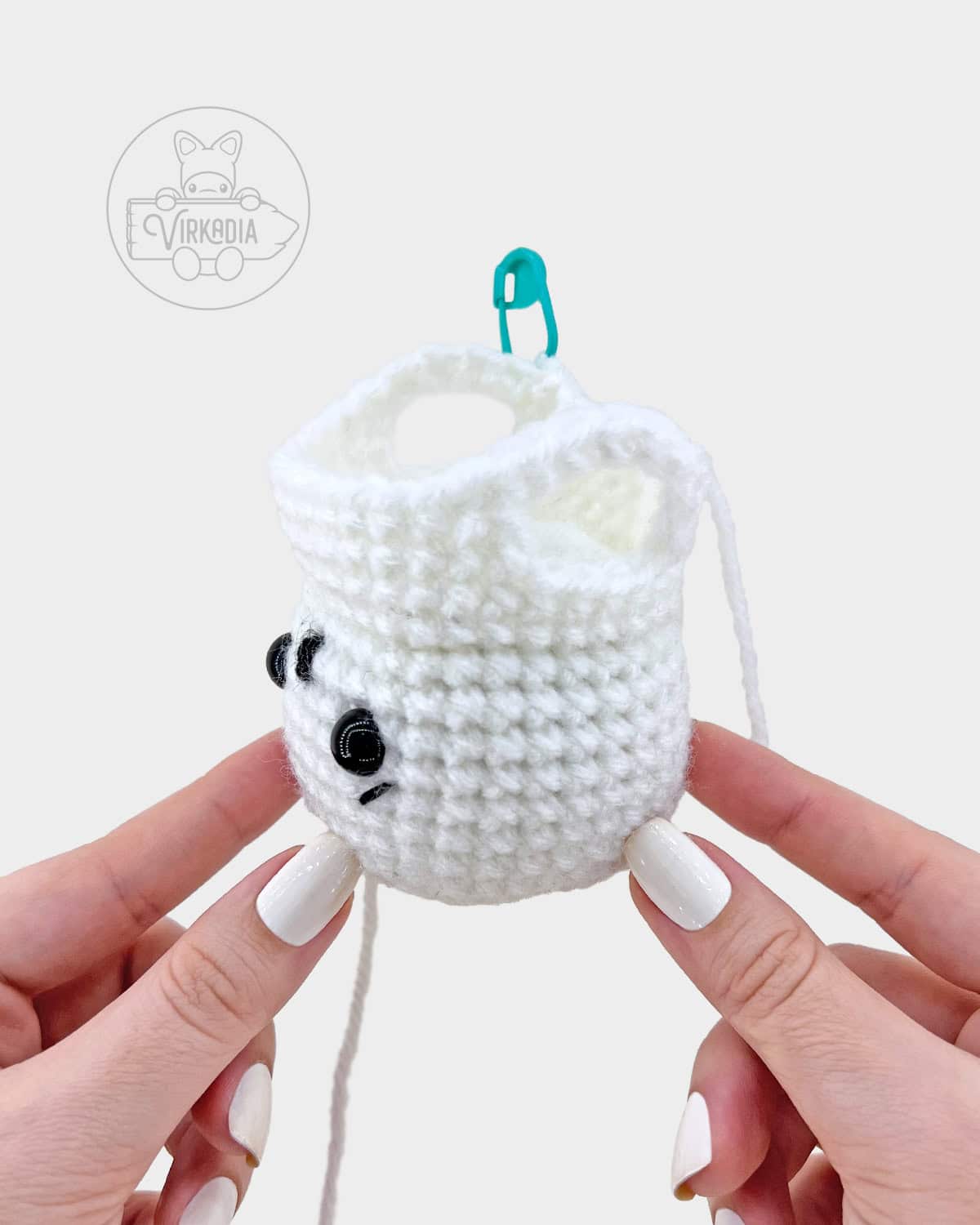 crochet sheet ghost amigurumi pattern tutorial of how to the arm holes should look