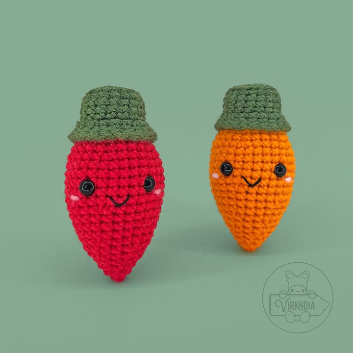 crochet Christmas light amigurumi plushies for Christmas decorations, DIY holiday decor, winter crafts, and handmade gifts