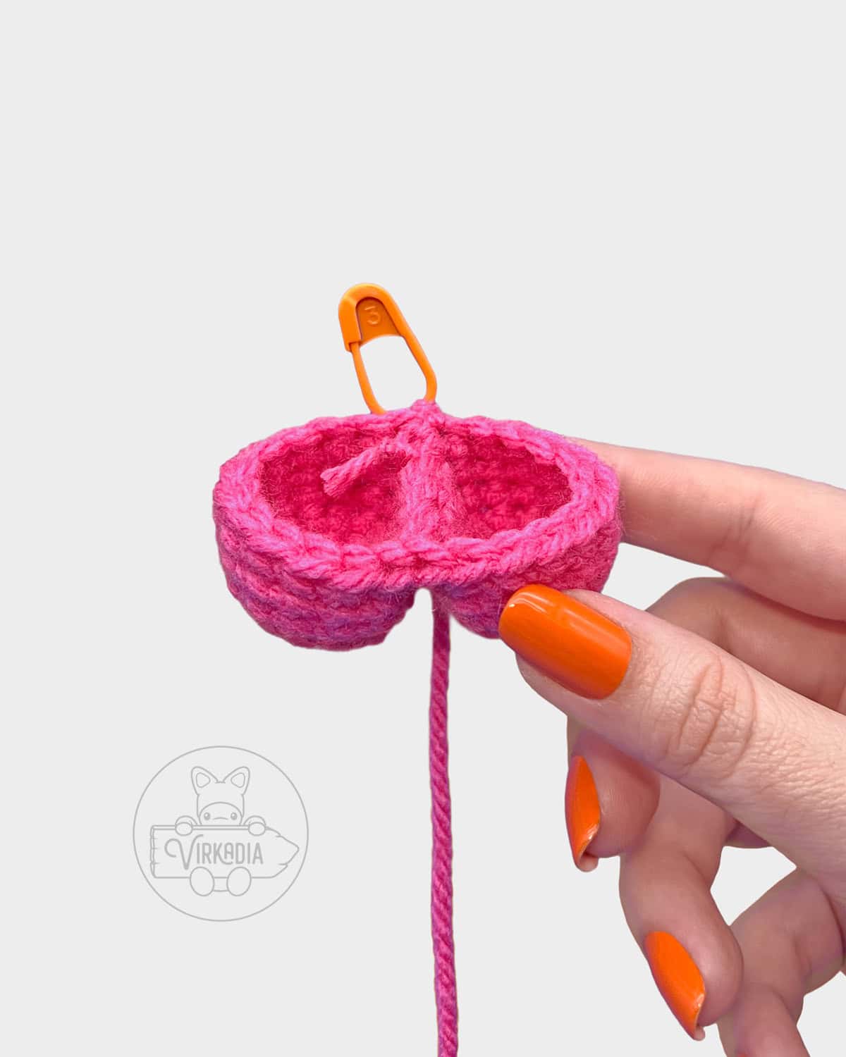 free amigurumi tutorial of how the sewn pieces should look