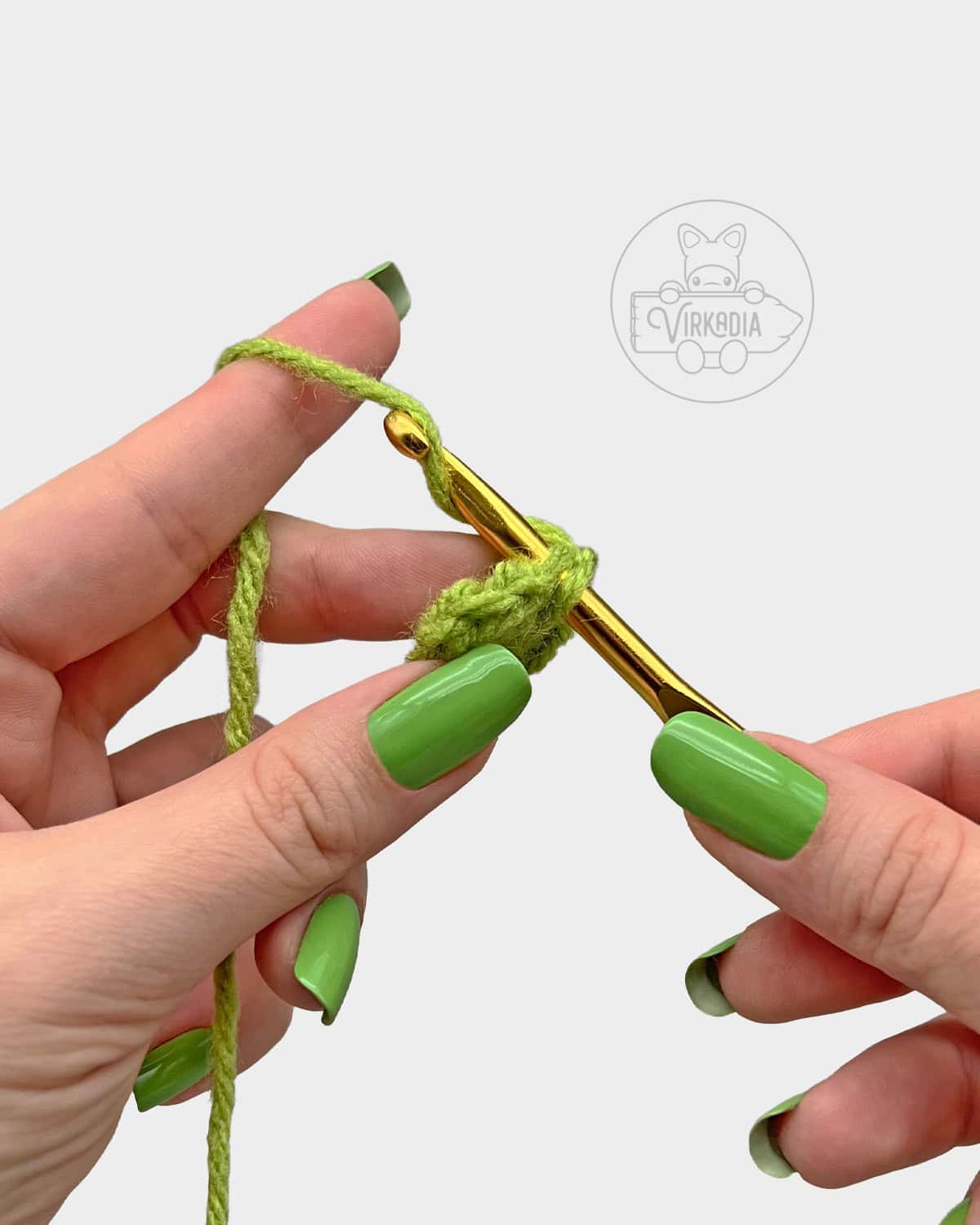 free doll amigurumi tutorial of how to work into the back and third loops of the stitches